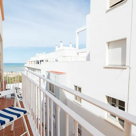 Faro Family Apartment Cadiz